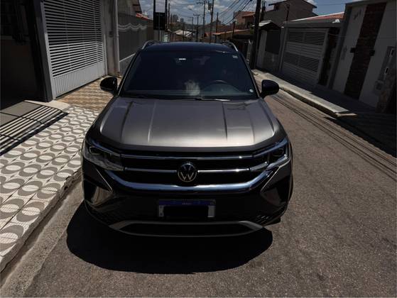VOLKSWAGEN TAOS 1.4 250 TSI TOTAL FLEX HIGHLINE AUTOMÁTICO
